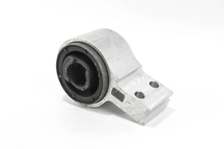 Сайлентблок переднього важеля EXPLORER 10- Л. goodrem RR2157