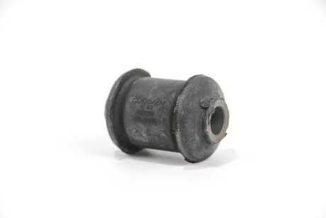 Сайлентблок важеля (переднього/знизу/спереду) Ford Fiesta 09- goodrem RR2200