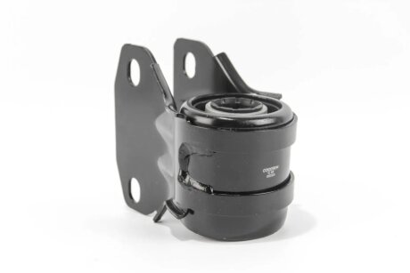 Сайлентблок важеля перед. Ford Mondeo V 14- (з кронштейном) Л. goodrem RR2378 на Форд Мондео 5