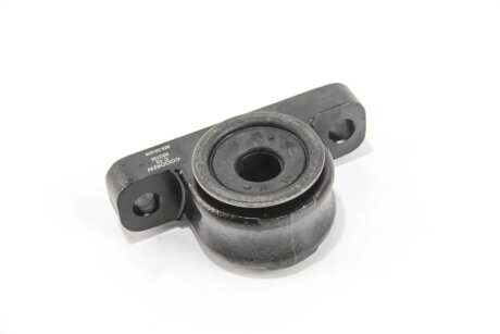 Сайлентблок переднього важеля знизу (задн.) JEEP Grand Cherokee III 05- goodrem RR3198