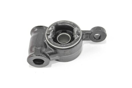 Сайлентблок важеля перед. MAZDA CX-5 11- Л. goodrem RR3555