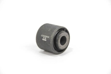Сайлентблок заднього важеля MB W124/201/202/203/210 (без втулки) goodrem RR3698
