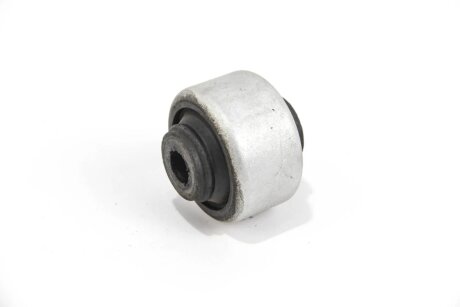 Сайлентблок переднього важеля Citroen C5 08-/C6 05-/Peugeot 407 04-10/508 10-18 (передній) goodrem RR4873
