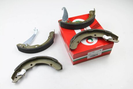 Колодки ручного (стоячого) тормоза goodrem RM0145 на Фольксваген Кадди 2