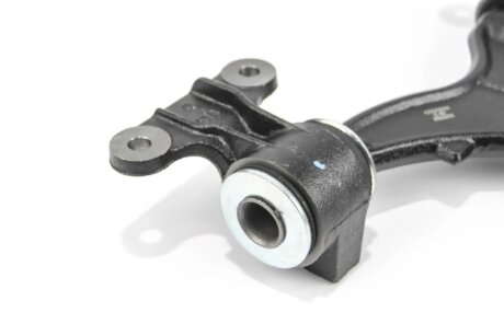 Нижний рычаг передней подвески goodrem RS2265