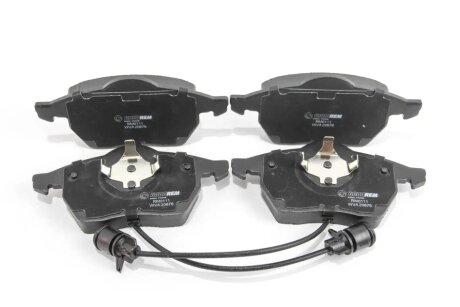 Передние тормозные колодки goodrem RM0111