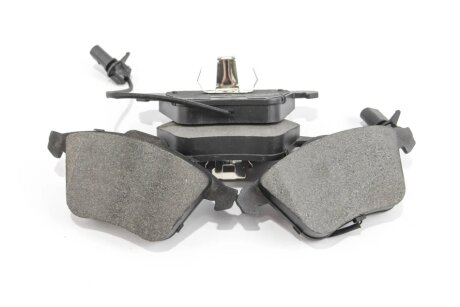 Передние тормозные колодки goodrem RM0129