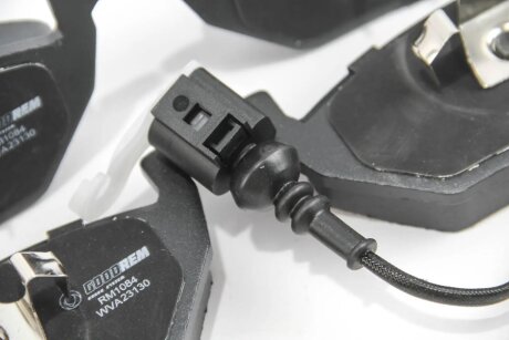 Передні тормозні (гальмівні) колодки goodrem RM1084