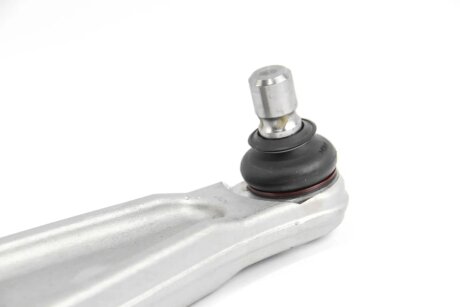 Рычаг передней подвески goodrem RS2759