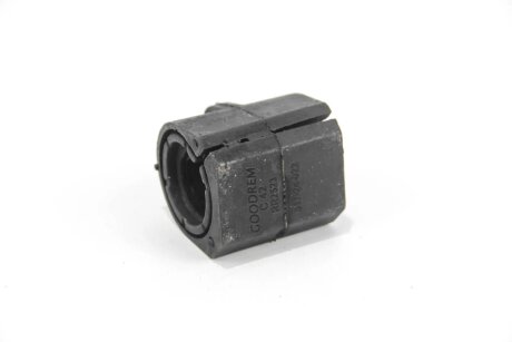 Втулка (резинка) переднего стабилизатора goodrem RR2523
