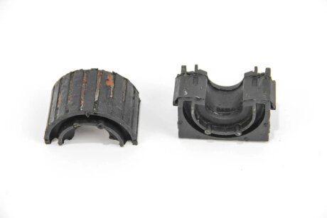 Втулка (резинка) переднего стабилизатора goodrem RR4613