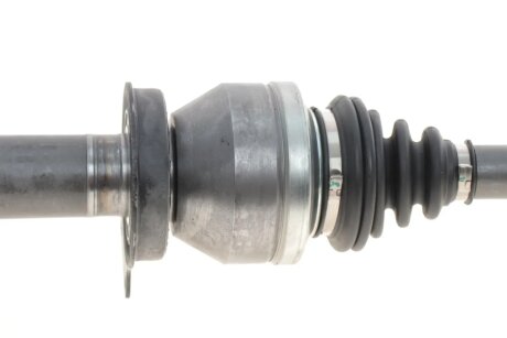 Привод в сборе правый gsp 261140