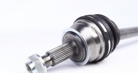 Піввісь права 28/27z Opel Movano Renault Master II 2.2D/2.5D/2.8D 07.98- gsp 250011