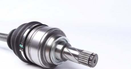 Піввісь права Opel Combo, Corsa C 1.3CDTI-1.7 DTI 16V 09.00- gsp 244026