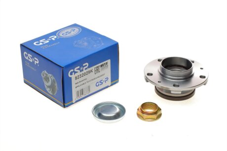 Подшипник задней ступицы gsp 9232029K на Пежо 607