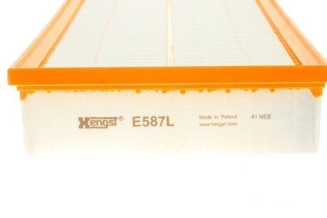 Воздушный фильтр двигателя hengst E587L