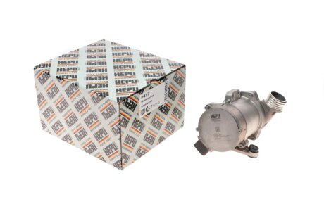 Помпа воды hepu P417 на Бмв F10
