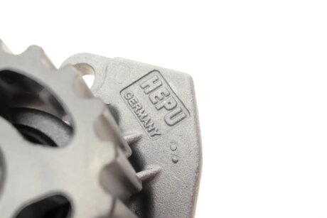 Водяной насос hepu P655