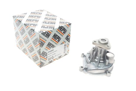 Водяна помпа hepu P690 на Porsche Panamera
