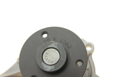 Помпа води hepu P7842