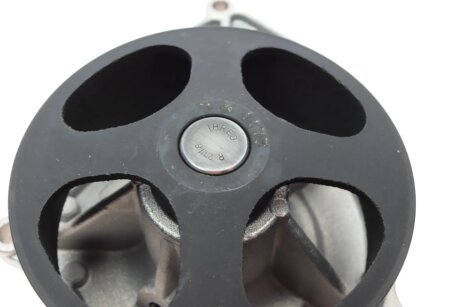 Водяна помпа hepu P7846