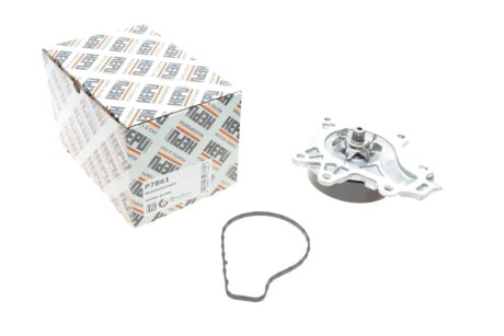 Помпа води hepu P7861 на Лексус Nx 200