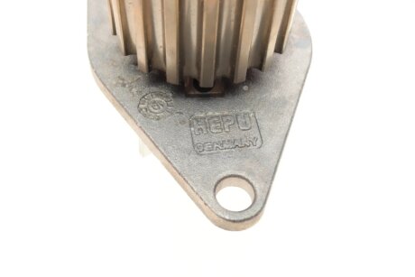 Водяной насос hepu P846