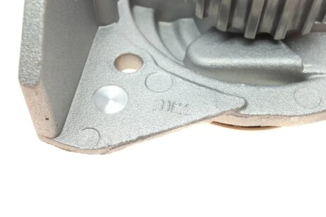 Водяна помпа hepu P902