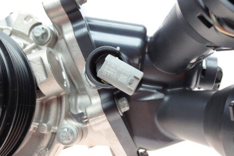 Помпа води hepu P1579ATH