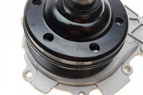 Помпа воды hepu P1549