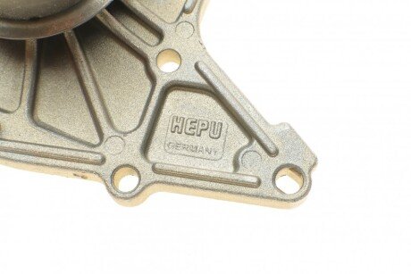 Водяной насос hepu P562