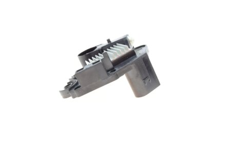 Реле-регулятор напряжения генератора hitachi 130412