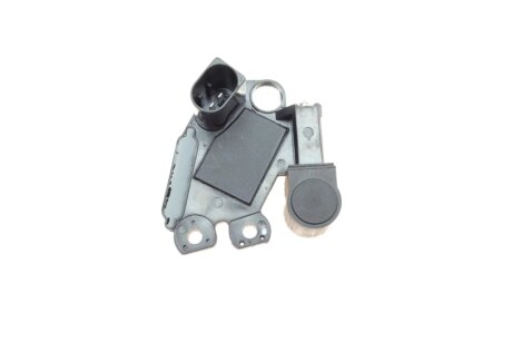 Реле-регулятор напряжения генератора hitachi 130412