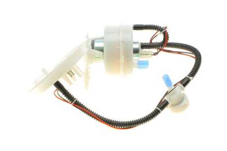 Насос топливный hitachi 133250