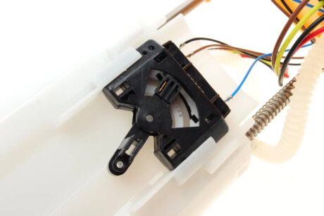 Насос топливный hitachi 133292