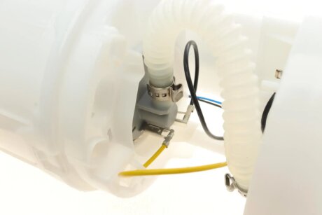 Електричний паливний насос hitachi 133315