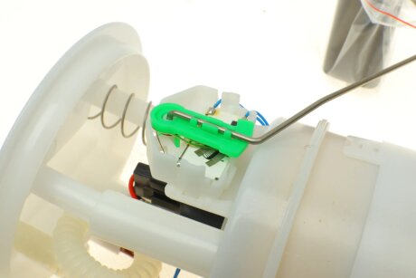 Насос топливный hitachi 133374