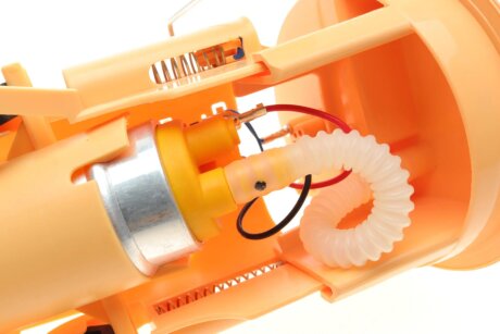 Електричний паливний насос hitachi 133394