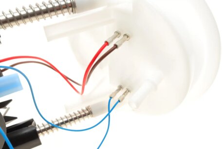 Насос топливный hitachi 133564