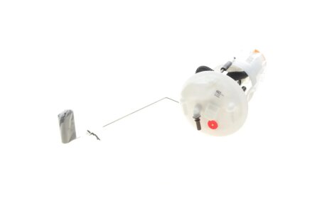 Насос топливный hitachi 133599