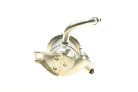 AUDI Радиатор рециркуляции ОГ A3 1.6 TDI 12-15, Q3 2.0 TDI 15-18, VW GOLF VII 1.6 TDI 13-, PASSAT Variant 2.0 TDI 14-17, SEAT 12-, SKODA OCTAVIA III 1.6 TDI 12- hitachi 135984