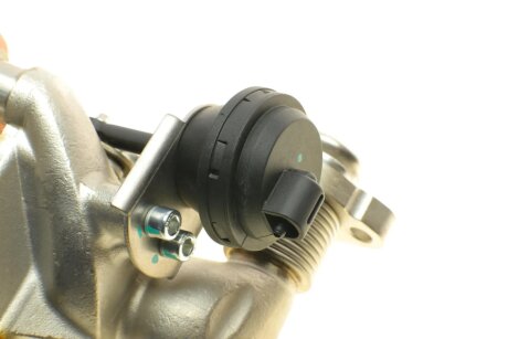 Радиатор рециркуляции hitachi 135994