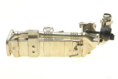 Радиатор рециркуляции hitachi 135994