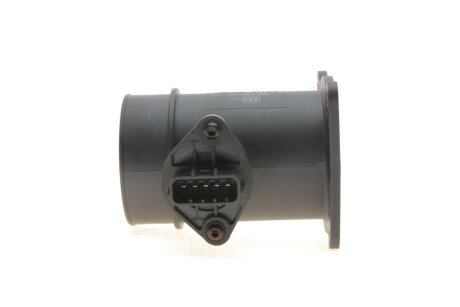 NISSAN Расходомер воздуха Almera 1,5/1,8/2,2 00-, Primera 1,8/2,2 99- hitachi 138977