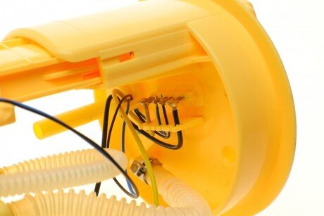 Електричний паливний насос hitachi 133423