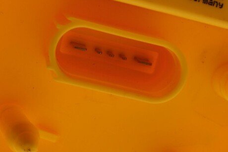 Електричний паливний насос hitachi 133423