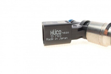 Форсунка топливная hitachi 137123