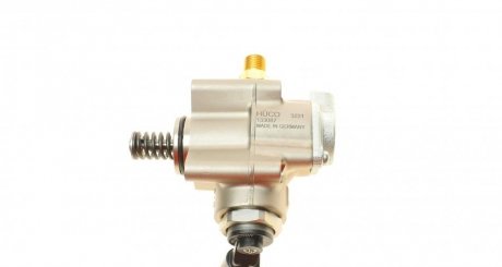 Насос топливный hitachi 133087