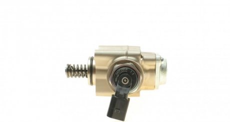 Насос топливный hitachi 133087