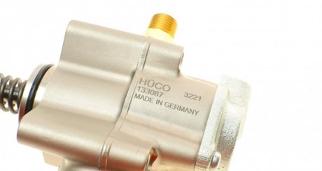 Насос топливный hitachi 133087